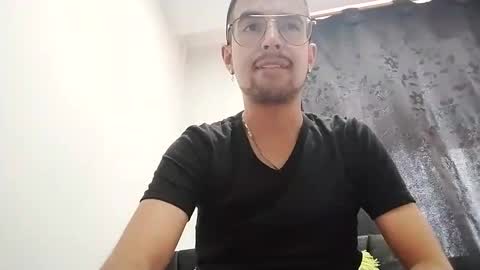 demian_val_4 online show from December 25, 2024, 9:22 pm