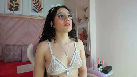 Demi online show from November 27, 2025, 4:25 am