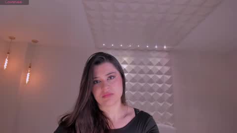 DEMI NOVA online show from April 18, 2026, 10:41 am