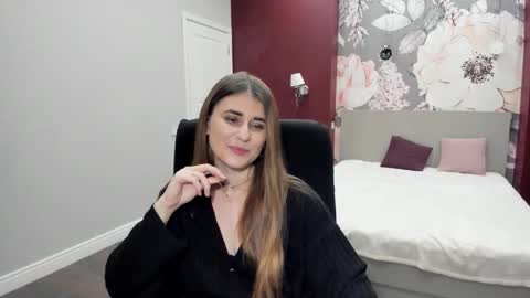 DemmyRose online show from November 19, 2025, 7:58 pm