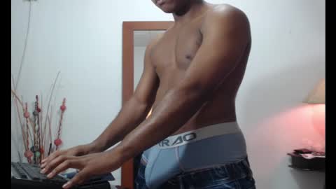 Snapshot of demond_333 chatting on September 13, 2025, 1:22 pm DEMOND online show from September 13, 2025, 1:22 pm