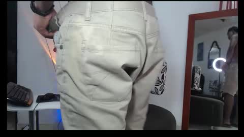 Snapshot of demond_333 chatting on November 12, 2025, 12:16 pm DEMOND online show from November 12, 2025, 12:16 pm