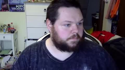 Matthew Cewe online show from April 1, 2026, 8:39 pm