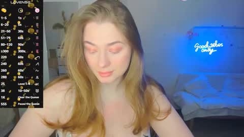 Snapshot of demure_soul chatting on January 28, 2025, 9:08 pm Sophie online show from January 28, 2025, 9:08 pm