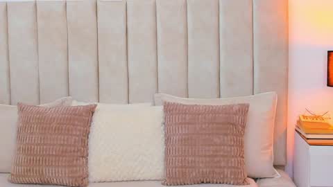 DEMY online show from December 6, 2024, 11:22 am