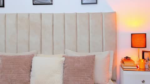 DEMY online show from December 22, 2024, 12:27 pm