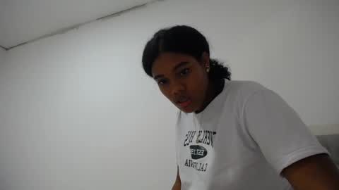 Dena k s online show from February 4, 2025, 1:06 pm