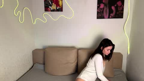 Kate online show from February 25, 2026, 8:13 am