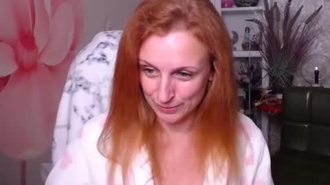 Snapshot of denhiey_here chatting on December 20, 2024, 8:45 pm denhiey online show from December 20, 2024, 8:45 pm