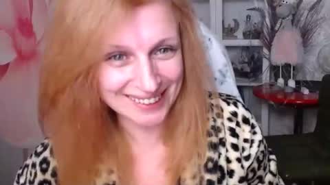 Snapshot of denhiey_here chatting on January 16, 2025, 6:27 pm denhiey online show from January 16, 2025, 6:27 pm