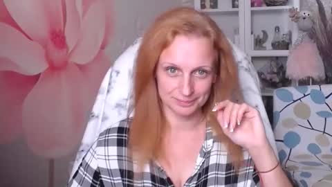 Snapshot of denhiey_here chatting on September 25, 2025, 5:16 pm denhiey online show from September 25, 2025, 5:16 pm