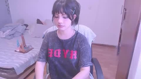 Denisse    schedule Monday to Friday 1300-1900 mexican time Saturday-maybe it could be a surprise IDEPENDENT MODEL online show from February 25, 2026, 11:03 pm