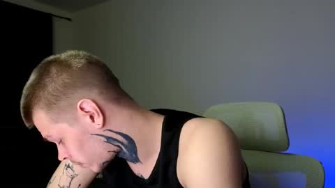 Snapshot of denis_here chatting on May 31, 2026, 12:19 am Denis online show from May 31, 2026, 12:19 am