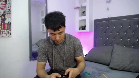 DENIZER online show from November 8, 2025, 1:22 pm