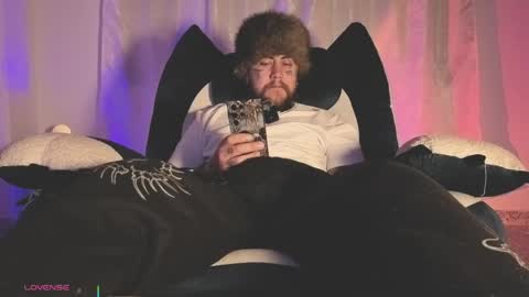 Oliver online show from April 11, 2026, 3:44 am