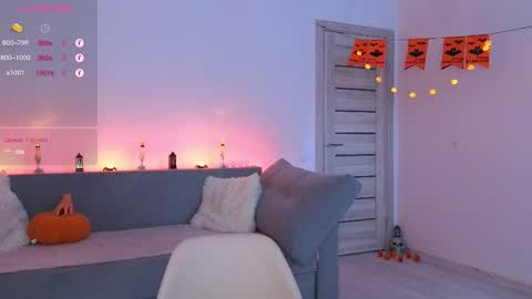 Den online show from October 10, 2025, 9:41 am