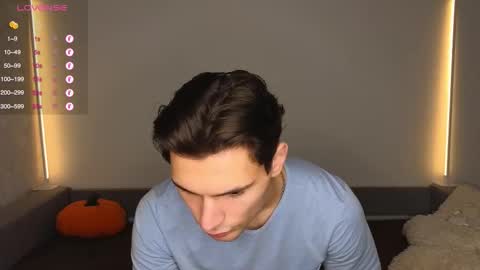 Snapshot of denlover chatting on December 19, 2025, 12:23 pm Den online show from December 19, 2025, 12:23 pm