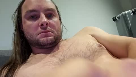 dennis210586 online show from February 5, 2025, 11:50 pm