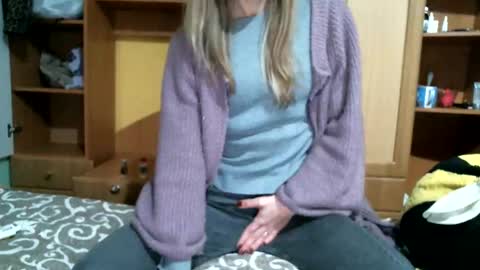 DennisXCarol online show from December 24, 2024, 5:55 pm