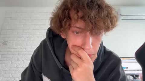 Jasper   online show from September 20, 2025, 1:23 pm