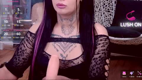 denychantall online show from February 16, 2025, 3:16 pm