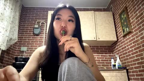 Emma online show from March 6, 2026, 10:01 am