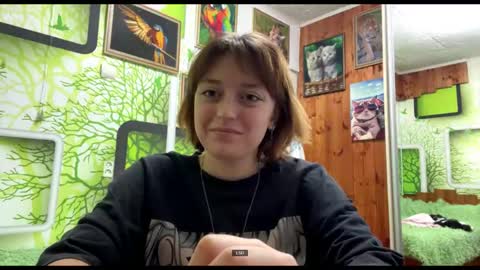 Snapshot of denysecough chatting on May 21, 2026, 5:31 pm Lira online show from May 21, 2026, 5:31 pm