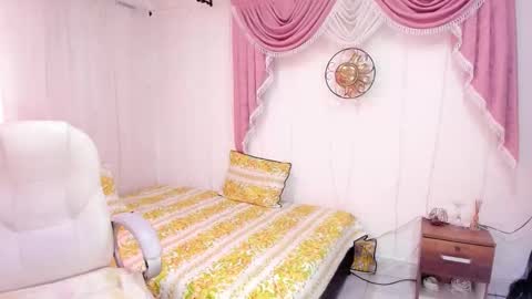 Snapshot of dereck_boy8 chatting on October 27, 2025, 9:19 pm Dereck Boy online show from October 27, 2025, 9:19 pm