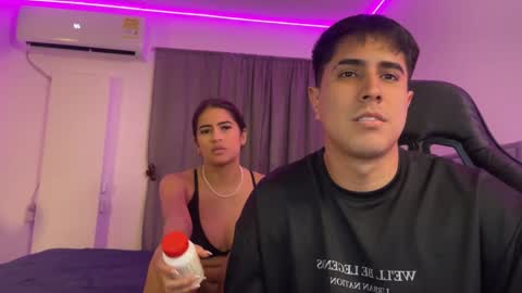 Snapshot of dereckbrownn chatting on January 25, 2025, 4:45 am Dereck online show from January 25, 2025, 4:45 am