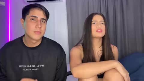 Snapshot of dereckbrownn chatting on February 25, 2025, 10:07 pm Dereck online show from February 25, 2025, 10:07 pm