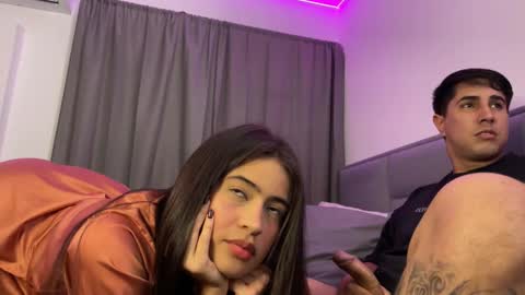 Snapshot of dereckbrownn chatting on October 29, 2025, 3:31 am Dereck online show from October 29, 2025, 3:31 am