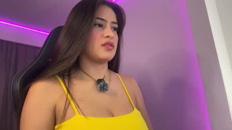 Snapshot of dereckbrownn chatting on November 30, 2025, 10:14 pm Dereck online show from November 30, 2025, 10:14 pm