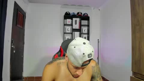 dereckgreen online show from January 15, 2025, 10:02 pm