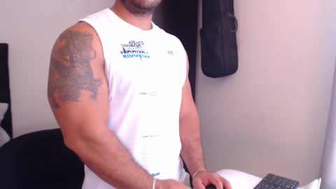 Derek online show from September 22, 2025, 3:03 pm