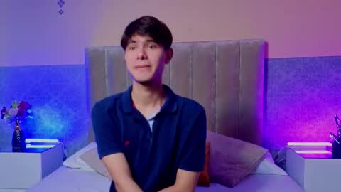 derek_sinn online show from February 26, 2026, 8:41 pm