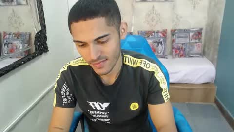 D E R E K online show from November 6, 2025, 11:33 am