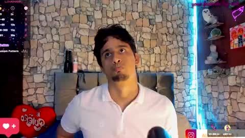 DEREKK   online show from January 18, 2025, 8:30 pm