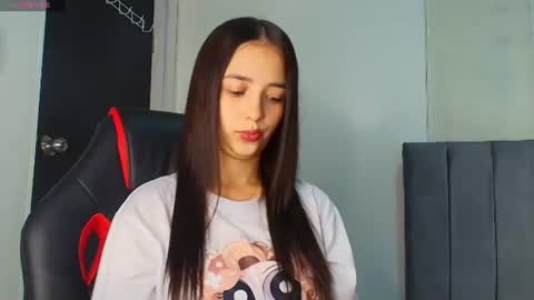 derly_cuervo703031 online show from June 15, 2026, 7:27 pm