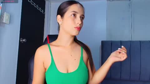 derly_cuervo703031 online show from July 17, 2026, 7:19 pm
