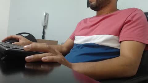     online show from December 22, 2024, 11:54 am