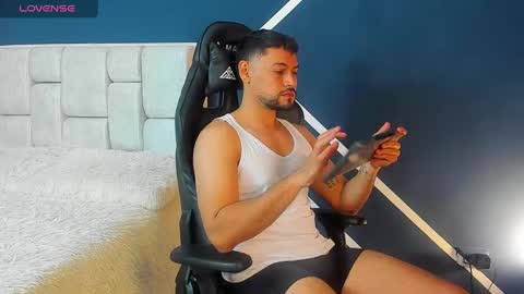 DerryBigger CM online show from March 7, 2025, 2:12 pm