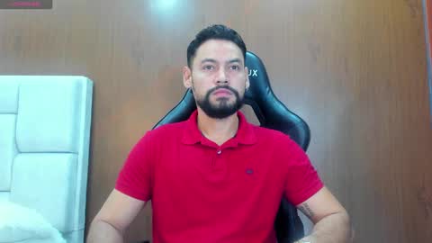 DerryBigger CM online show from October 6, 2025, 2:03 pm