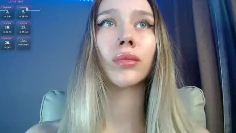 Snapshot of des_ch chatting on June 4, 2026, 5:52 pm Ari online show from June 4, 2026, 5:52 pm
