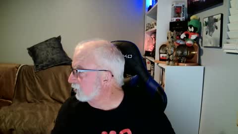 D K online show from December 4, 2024, 3:26 am