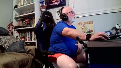 D K online show from November 6, 2025, 2:12 am