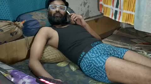 desi_boy799417 online show from October 9, 2025, 6:17 pm