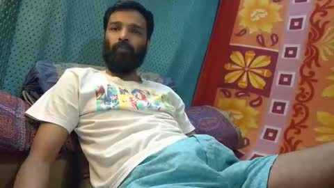 desi_boy799417 online show from April 23, 2026, 9:41 am