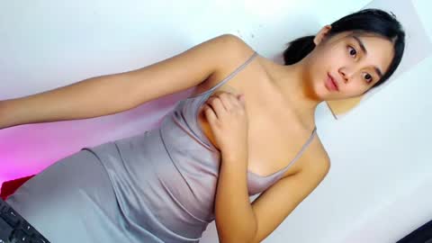 Snapshot of desirable_rica chatting on July 13, 2026, 11:29 pm desirable_rica online show from July 13, 2026, 11:29 pm