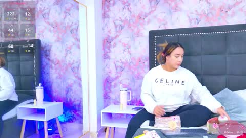 Sara Desire online show from September 23, 2025, 12:19 pm