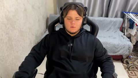 desiredude9 online show from September 13, 2025, 7:02 pm